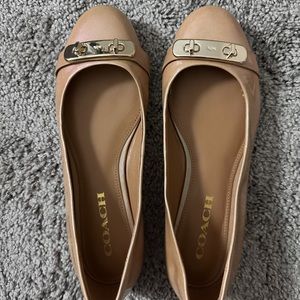 Coach flat shoe